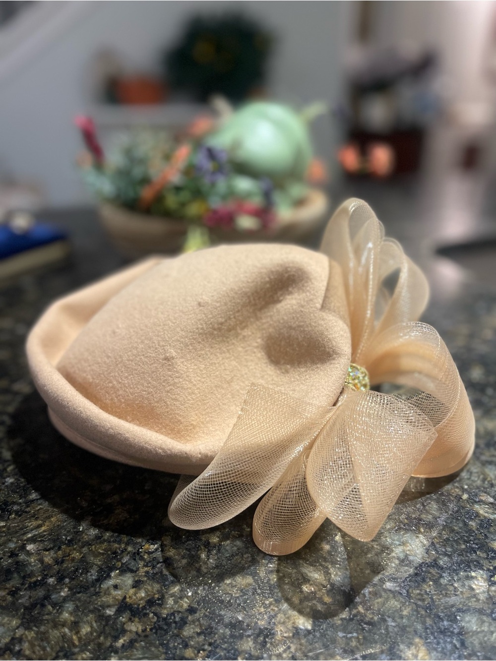Elegant Cream Women's vintage style Hat with Decorative Bow gold/crystal accent